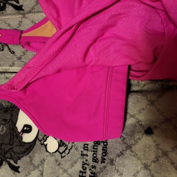 Lululemon top - Picture 2 of 4